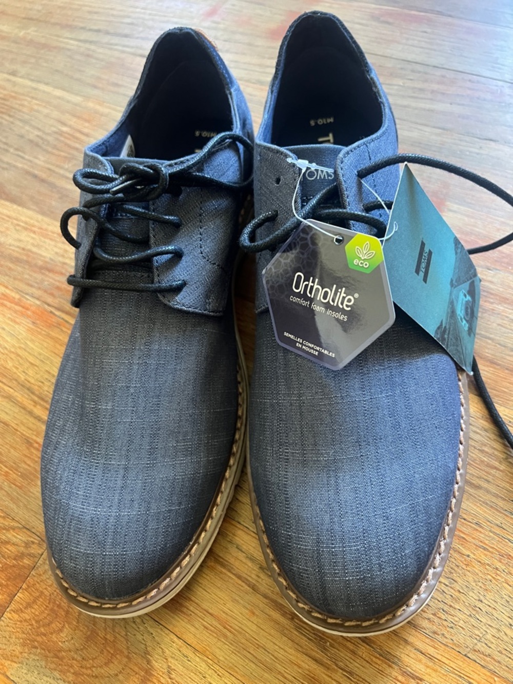 Toms Men's Navy Canvas Derby Shoes with Black Laces and Tan Welt